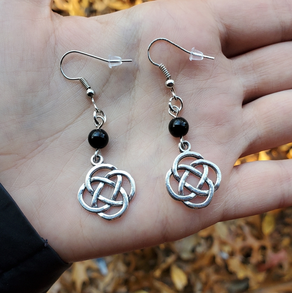 NWOT Silver Celtic Bead Drop Earrings - Picture 2 of 6
